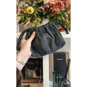 NEW BEIRN vitta small crossbody bag in washed black